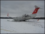 photo of Canadair-CRJ-200LR-N8905F